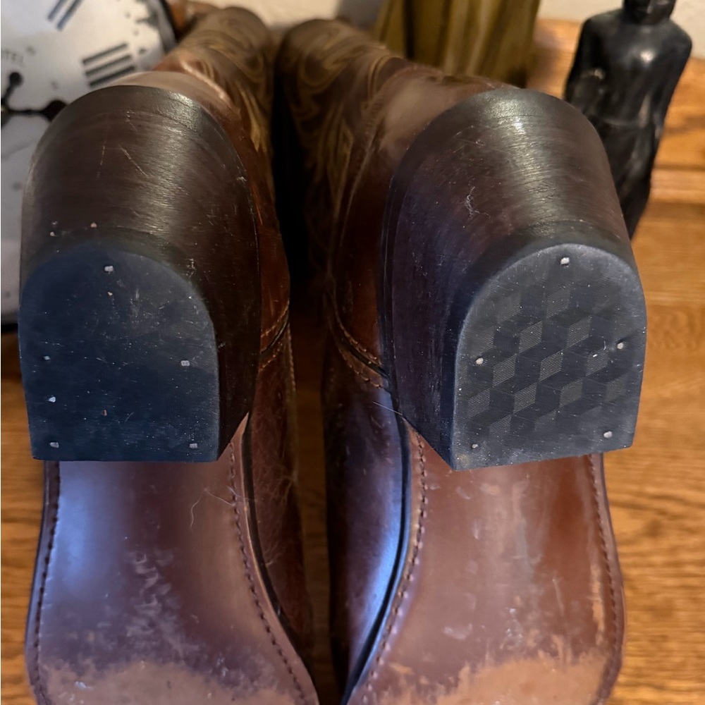 Durango Brown Western Cowboy Boots with Embroidered Stitching - Picture 6 of 7
